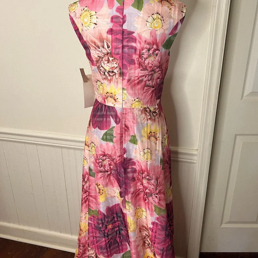 Kay Unger New York NWT size 0-2‎ floral pockets